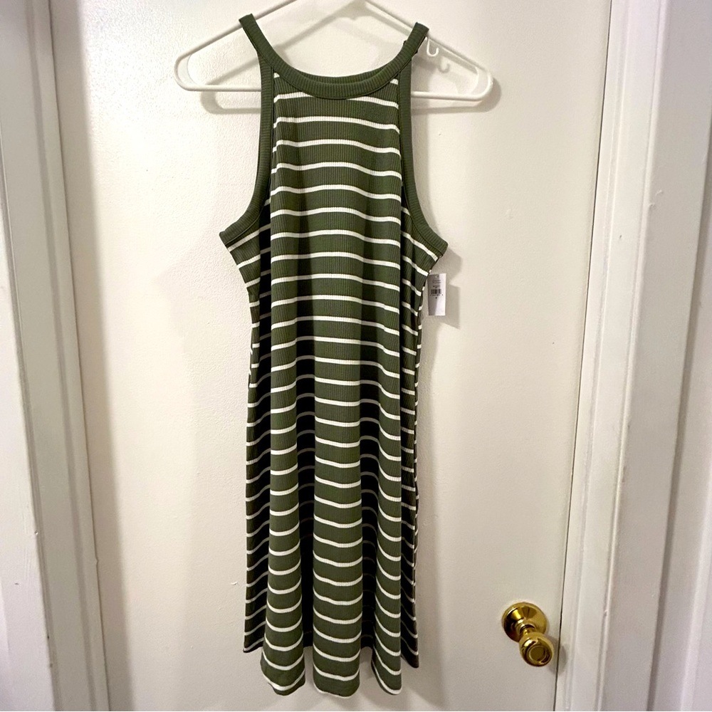 Old Navy Sleeveless Knit Dress NWT Size Small, Olive green with white stripes
